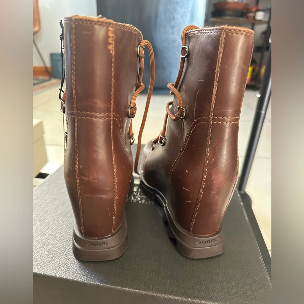 NWT Sorel Joan of arc Tan Leather Wedge Boots - Picture 7 of 16